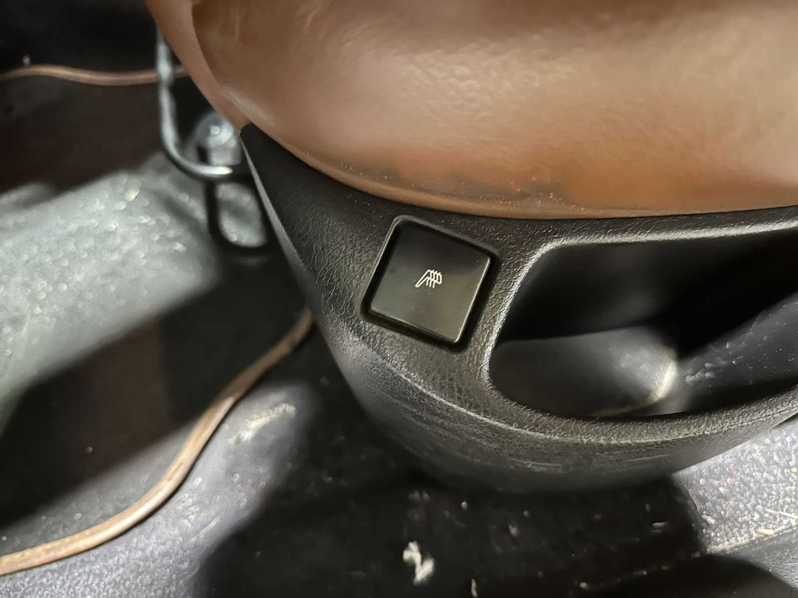 Peugeot 307 CC 2.0-16V 136pk 2005, 67-RG-XG