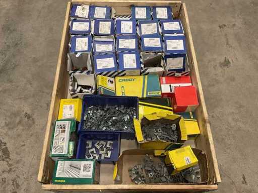 Loturi de materiale de construcție și fixare