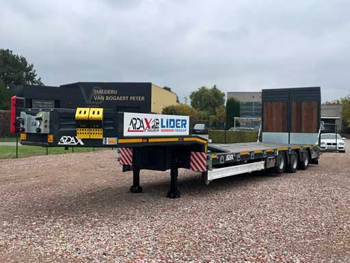 Remorc? Lider Lowbed cu 3 axe