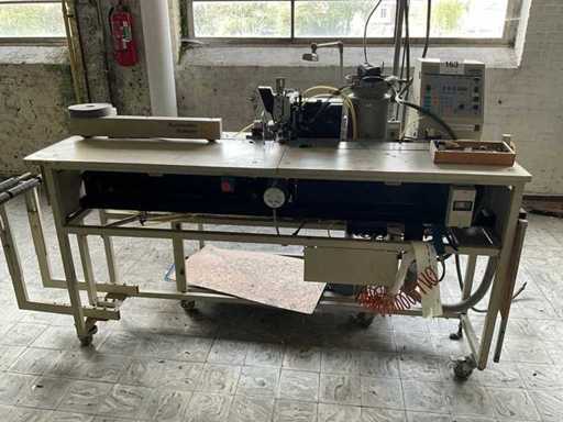 Juki ACF-161 Knopenaanzetautomaat