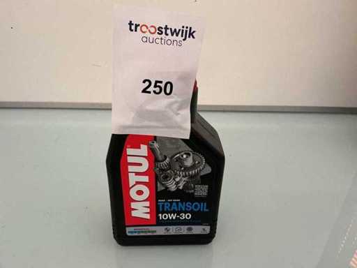 Motul, pojemność 1,litr