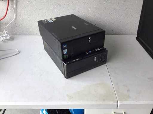 Acer Aspire Desktop (2x)