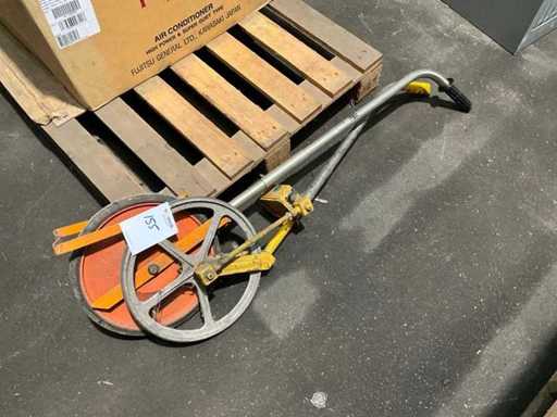 Measuring wheel (2x)