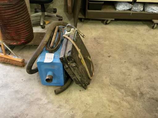 Tambur pentru furtun de aer ?i extractor de fum de sudur?