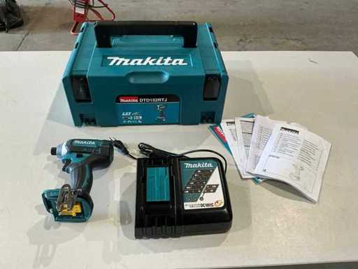 Makita DTW300 Impact Driver