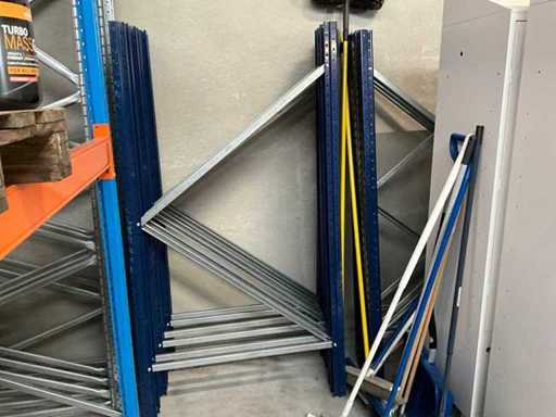 Batch of various pallet rack uprights