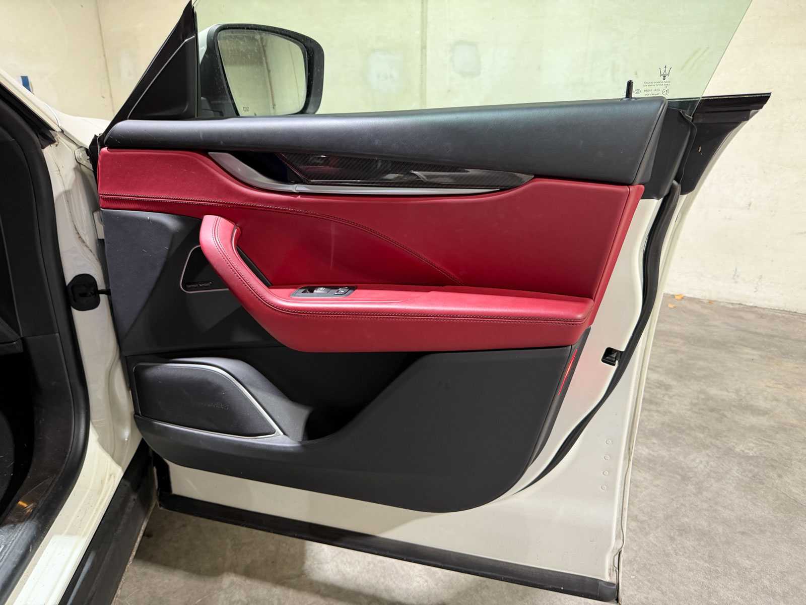 Maserati Levante 3.0 V6 D AWD 275pk 2017 (Origineel-NL), ND-376-K