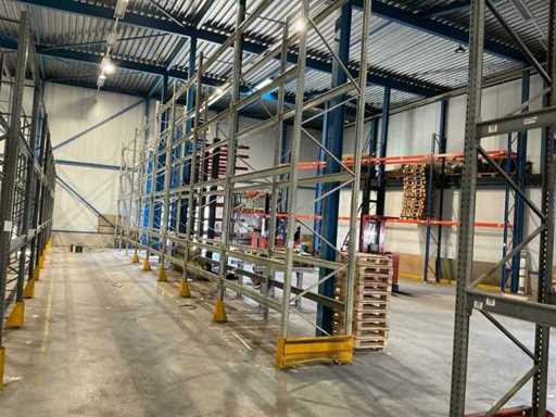 Pallet racking