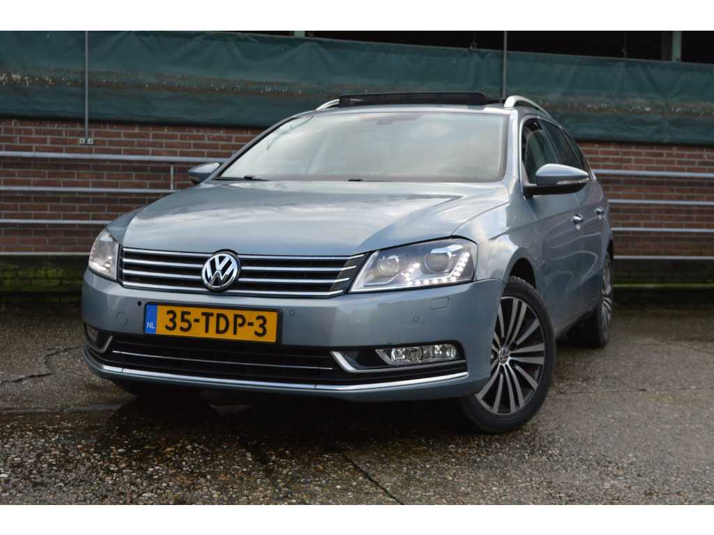 Volkswagen Passat Variant CNG/Benzina 1.4 TSI Highline | Anno 2012 | 35-TDP-3 | 
