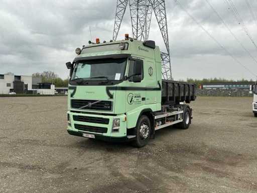 Vehicles and containers