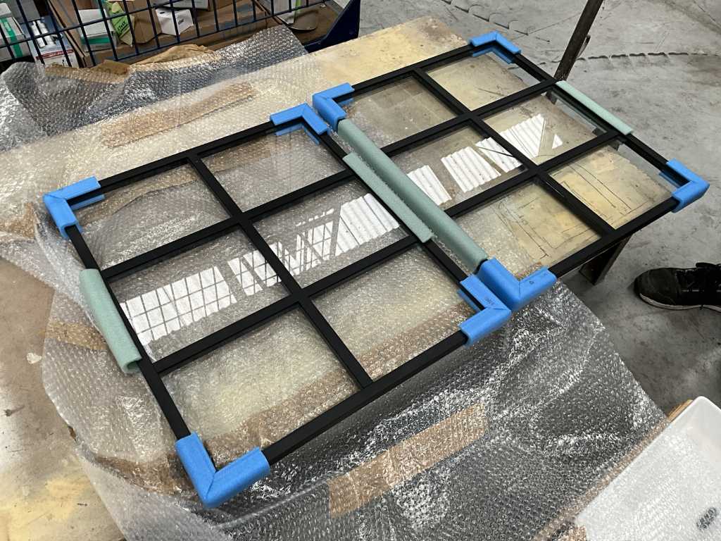 2x Glass panel in frame