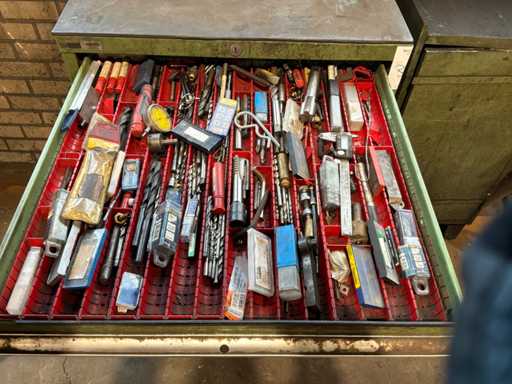 Outils de perçage et de tournage