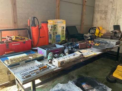 Pièces, outils et accessoires divers