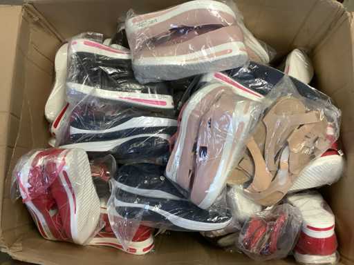 Verschiedene Schuhe (50x)