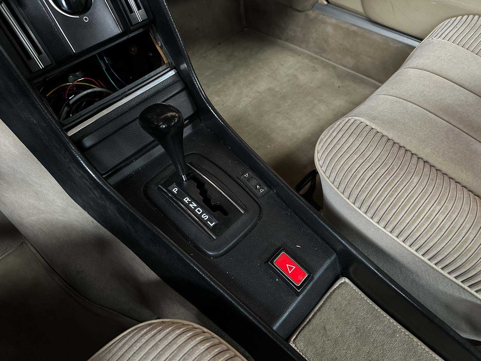 Mercedes-Benz 280 SE W116 240pk 1977