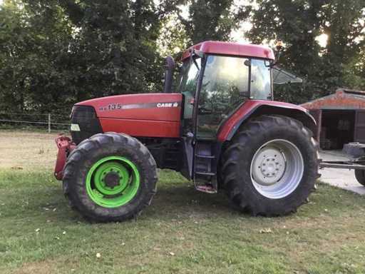 2000er Fall MX135 Landtraktor