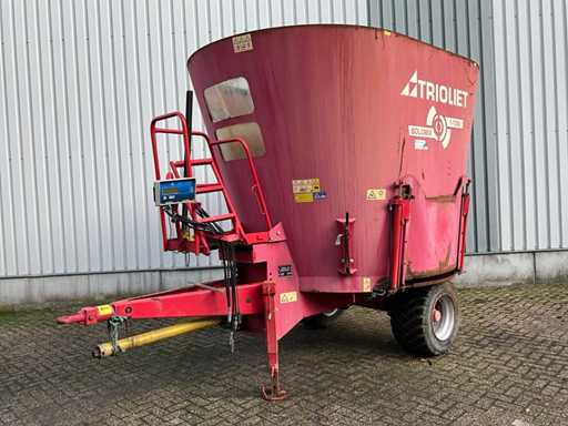 2008 Trioliet Solomix 1-1200 Voermengwagen