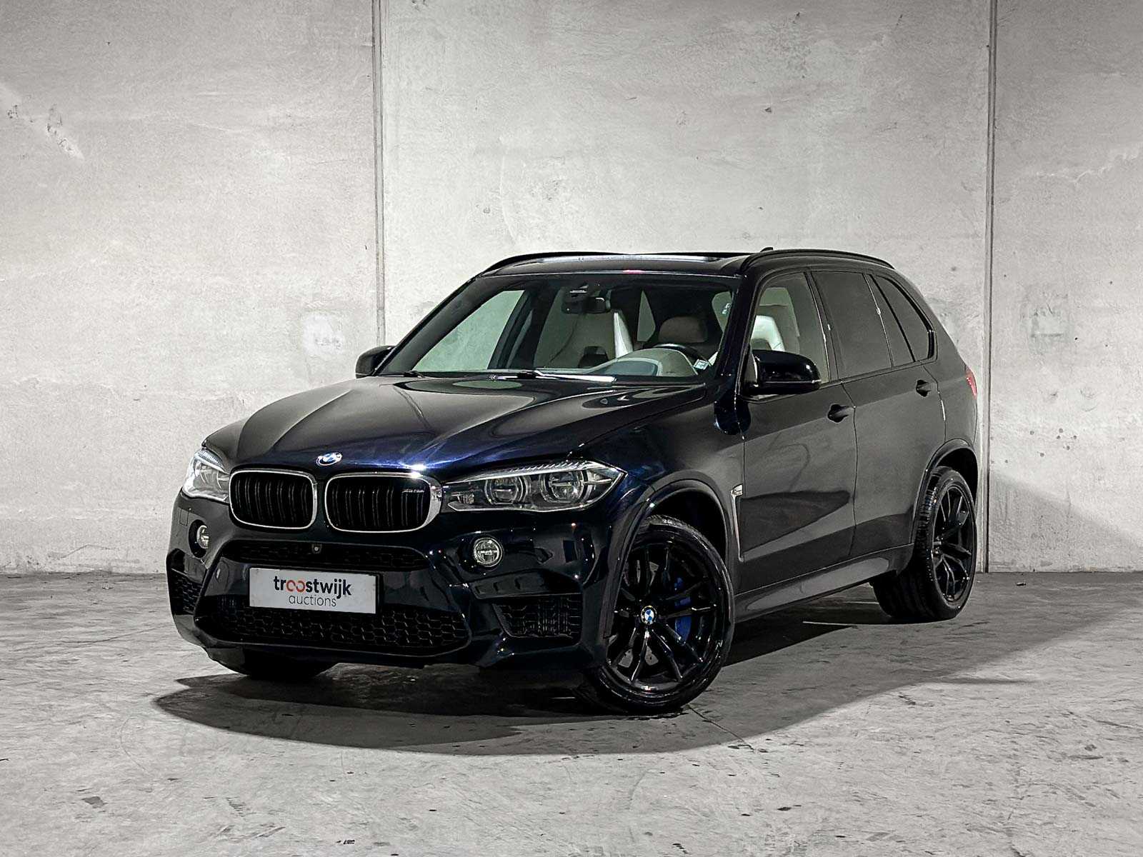 BMW X5M 4.4 V8 M-Sport F85 576pk 2015, JPV-47-K
