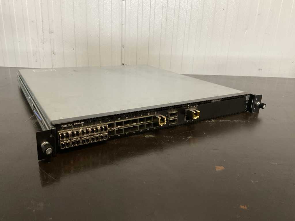 Dell EMC S4128F-on 19-Zoll-Switch