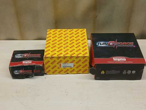 SANDVIK COROMANT  Indexable Sandvik Coromant face mill.  