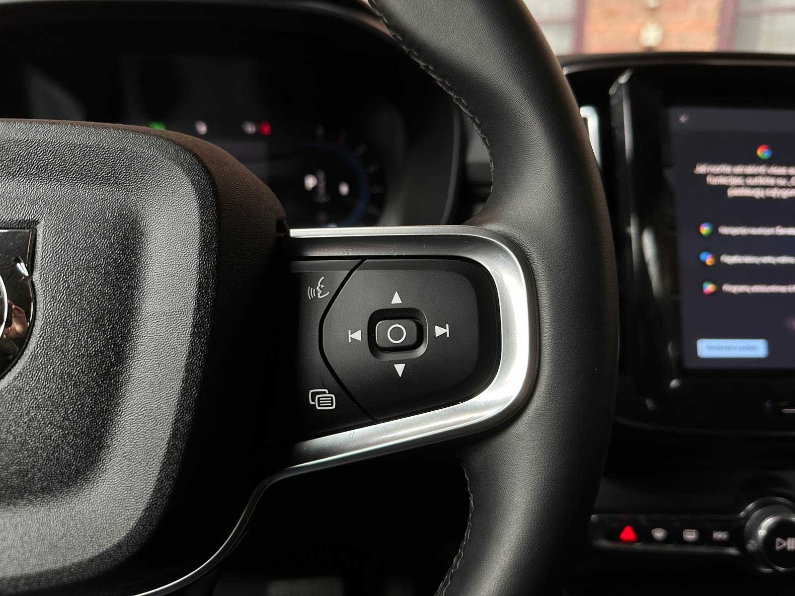 Volvo XC40 2.0 B3 Mild-Hybrid 163pk 2024