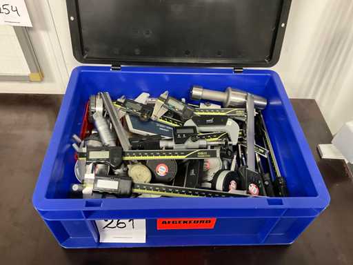 Różne narzędzia pomiarowe