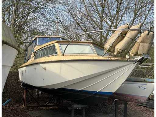 Relcraft motorboat from legacy