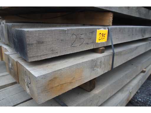 0,35 m³ poutres en chêne 80x150