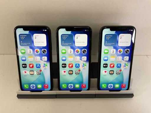 Apple iPhone 11 - 64GB - Black (3x)