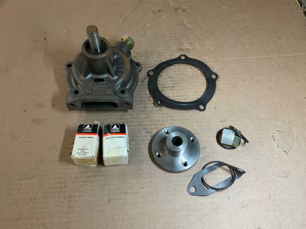 Water pump with parts