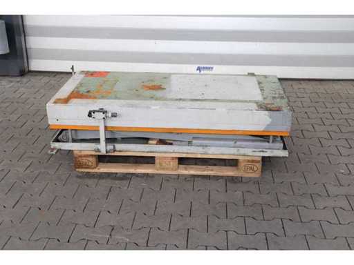 Trepel - E20/10 - 1992 - Schaarlift tafel