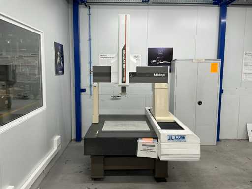 MITUTOYO BHN706 3D Meetmachine