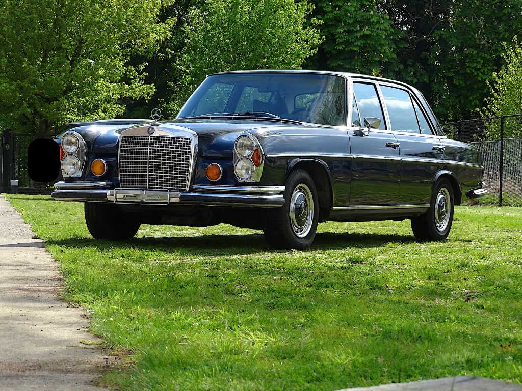 Mercedes-Benz 300 SEL 6.3