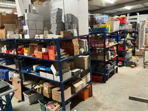 Partij elektro-technisch installatiemateriaal