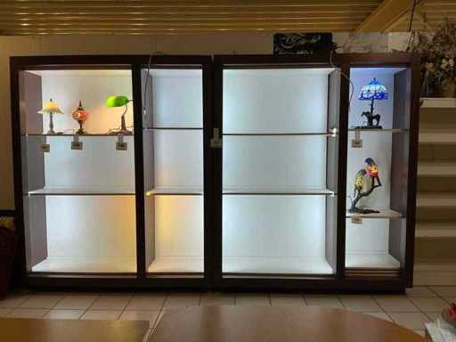 Wandschrank mit Beleuchtung (2x)