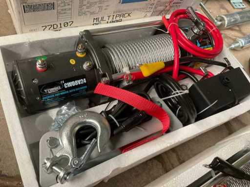 Tułów CW08V24 wyciągarka linowa