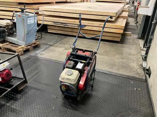 Taglia di erba Brouwer MK 213