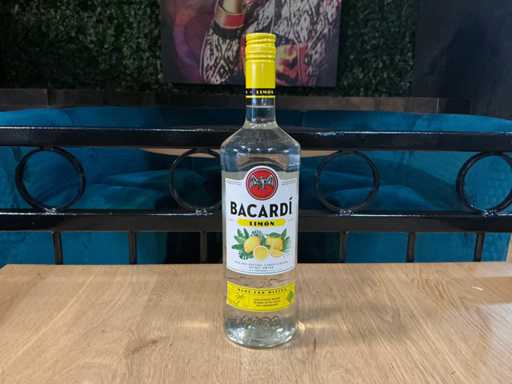 Bacardi - Rum met citroensmaak (3x)