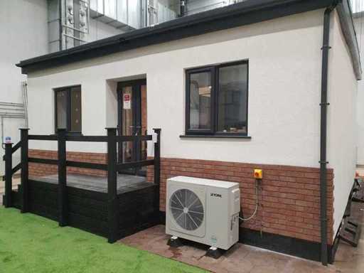 YORK - YKF07CNC - Pompă de căldură monobloc cu sursă de aer de 7kW