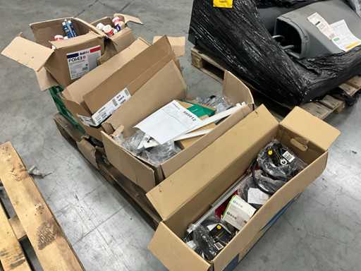 Lotto di materiali per l'installazione/fissaggio