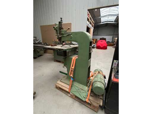   Routeur stationnaire