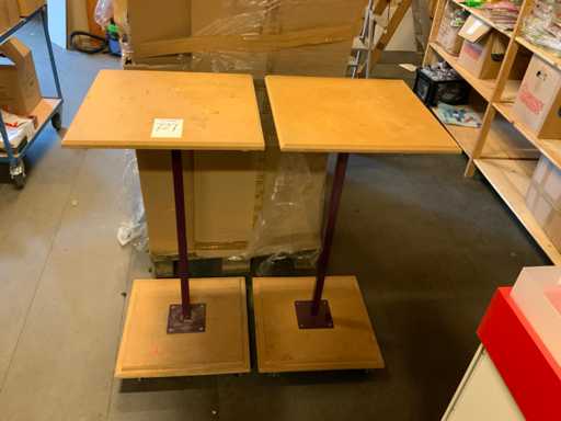 Masă în picioare pe roți (2x)