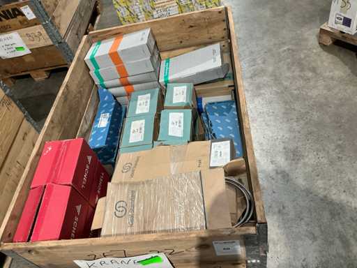 Partij diverse sanitairkranen