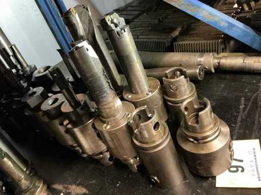 Kennametal KM63 Lathe Machine Part (17x)