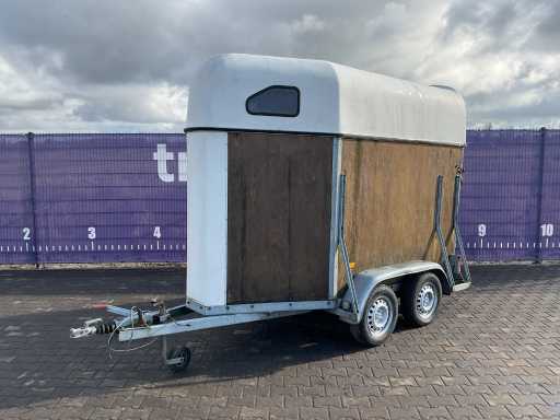 2001 - Hotrarijs - VT - Horse trailer
