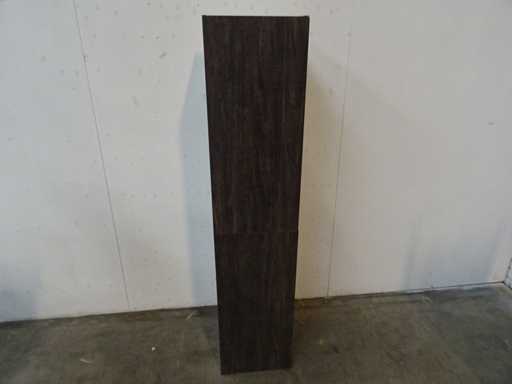 Mondiaz - Dulap cu stâlpi