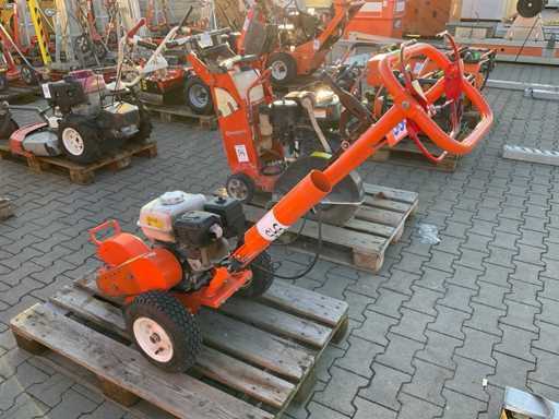 Dosko 200-6H Tree stump shredder