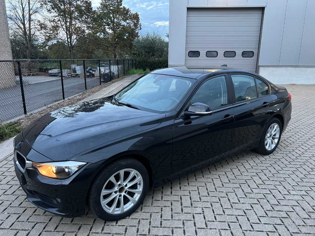 BMW 316D, 2015