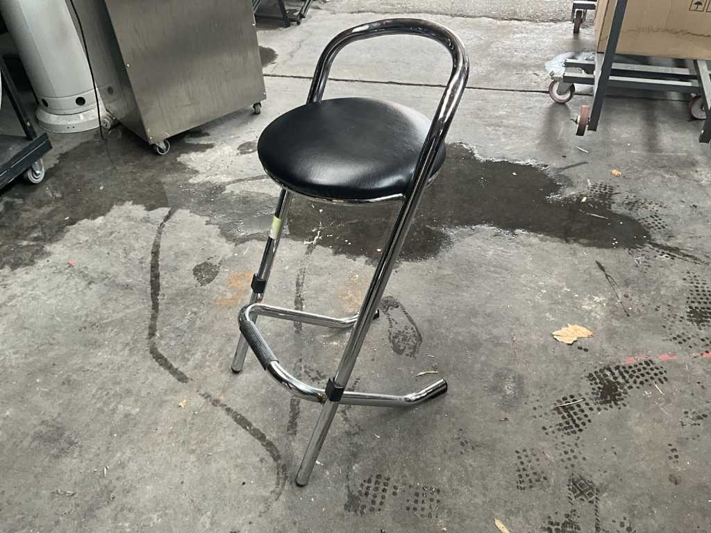 34 chaises de bar pliantes en métal