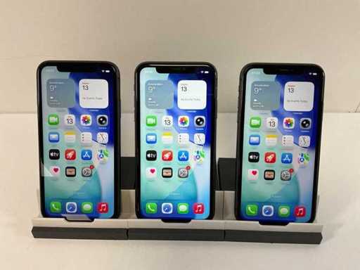 Apple iPhone 11 - 64 GB / 128 GB - Black (3x)